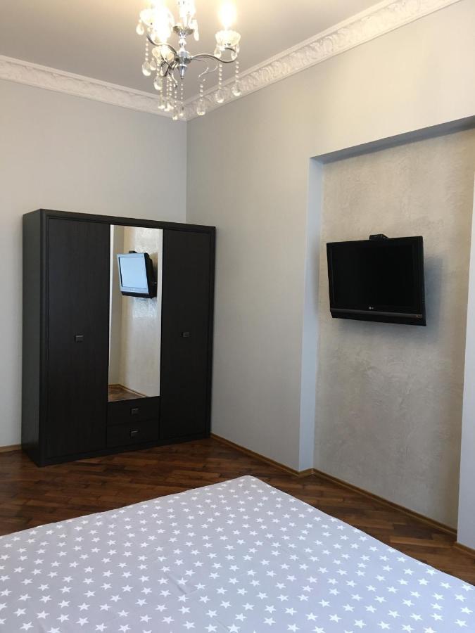 Apartment On Centre Leopoli Esterno foto