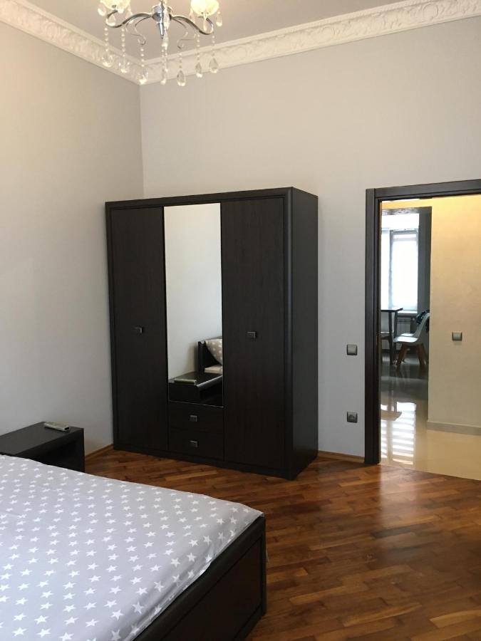 Apartment On Centre Leopoli Esterno foto