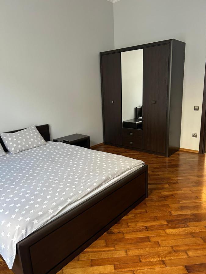 Apartment On Centre Leopoli Esterno foto
