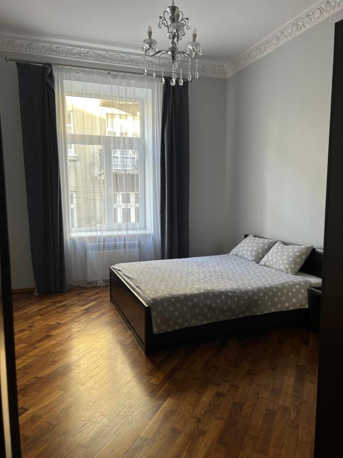Apartment On Centre Leopoli Esterno foto